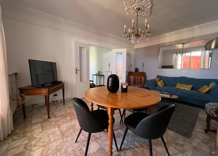 Appartement F3 proche plage port et aéroport