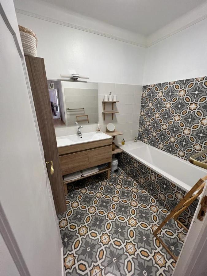 Apartamento F3 Proche Port Et Aéroport